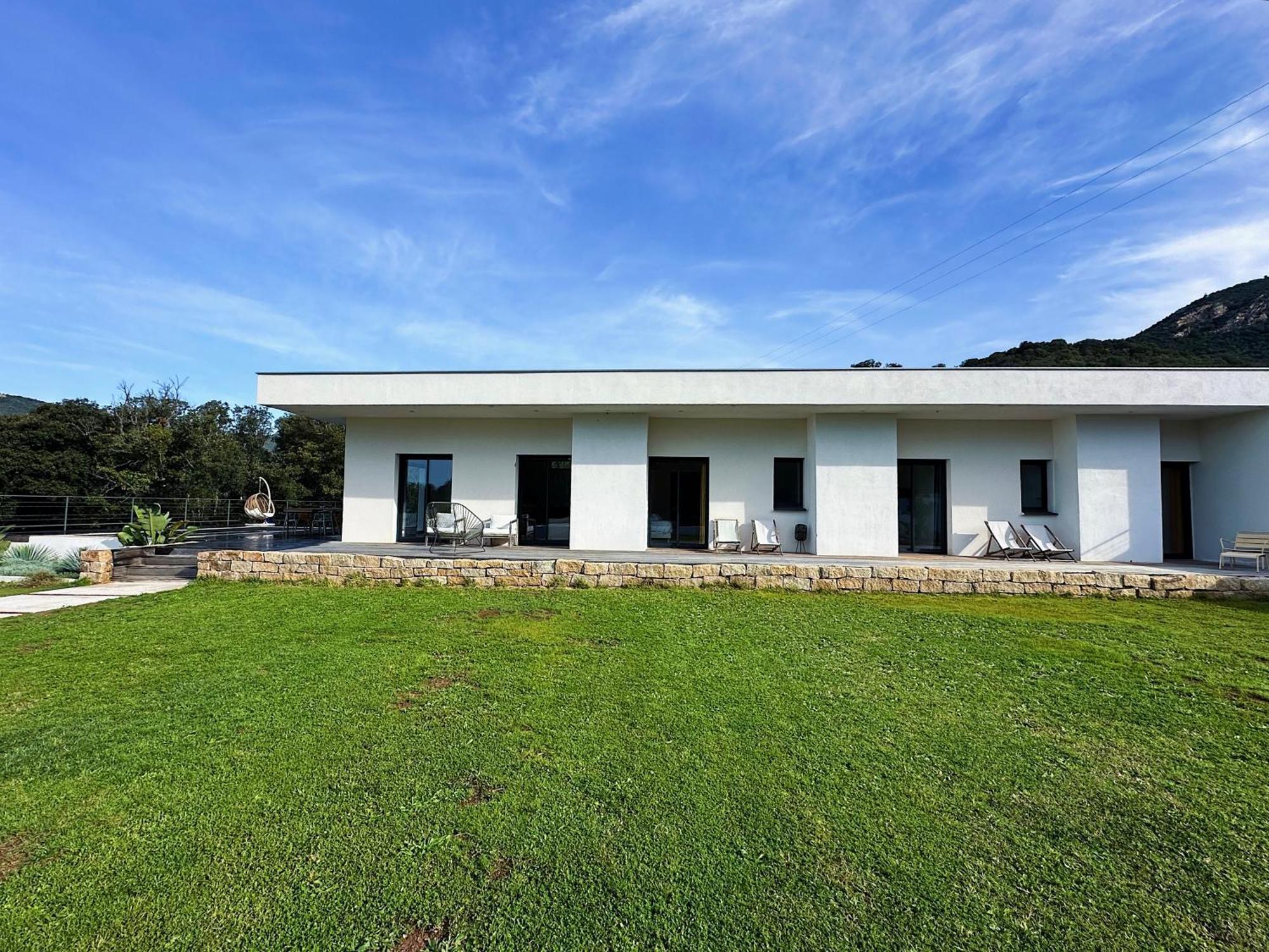 Villa de standing avec magnifique vue mer, Sagone Sagone  Extérieur photo